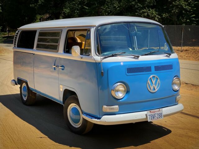 Volkswagen Bus/Vanagon 1969 image number 15