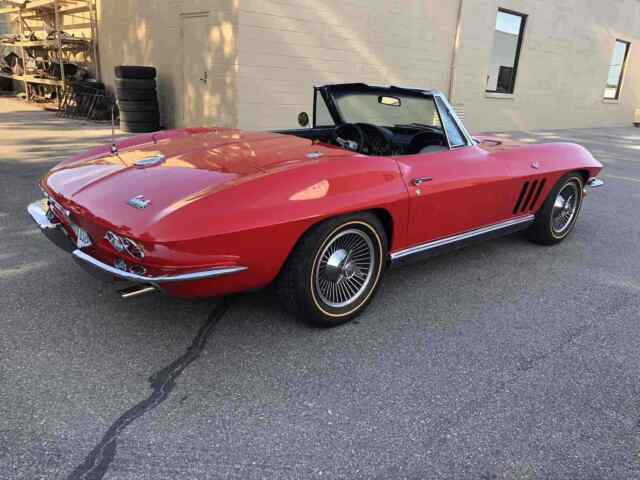 Chevrolet Corvette 1966 image number 29