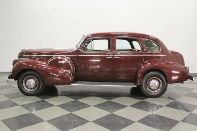 Buick Series 80 1940 image number 31