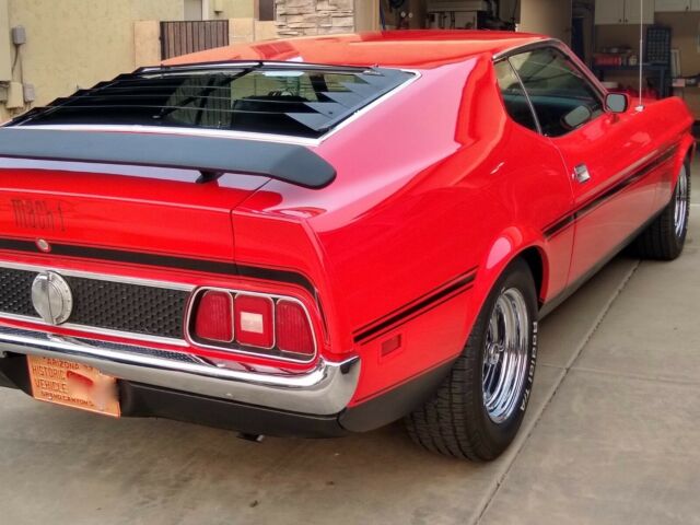 Ford Mustang 1971 image number 21