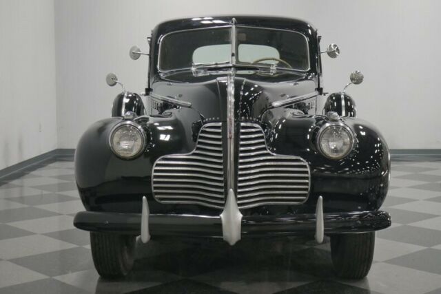 Buick Series 80 1940 image number 19