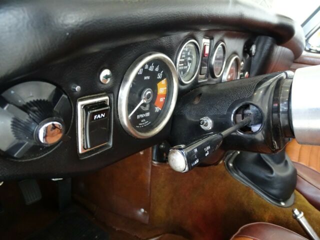 MG Midget 1971 image number 23