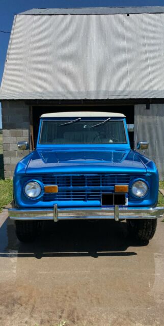 Ford Bronco 1971 image number 16