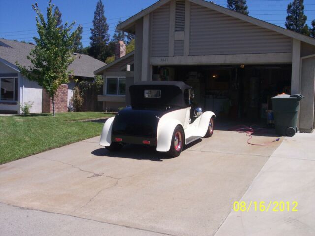 Ford Model A 1929 image number 16