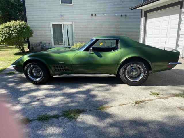 Chevrolet Corvette 1972 image number 21