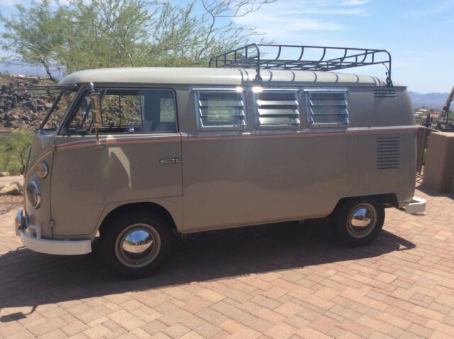 Volkswagen Bus/Vanagon 1964 image number 27