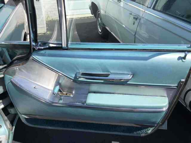 Chrysler Imperial 1964 image number 20