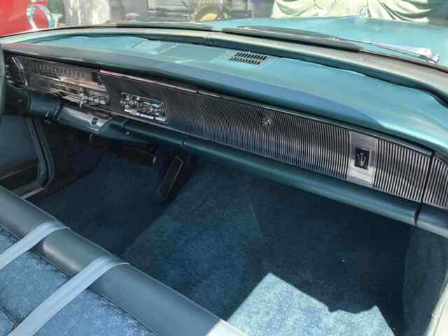 Chrysler Imperial 1964 image number 7