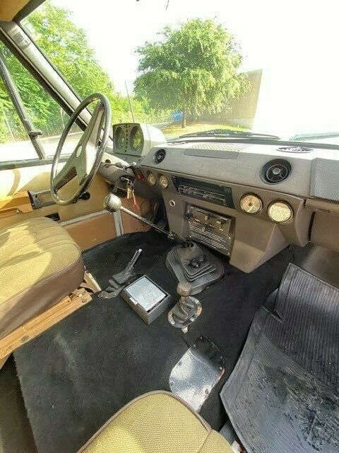 Land Rover Range Rover 1978 image number 12