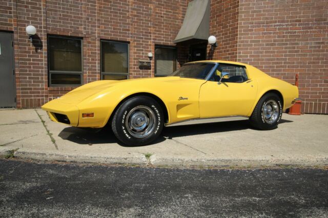 Chevrolet Corvette 1973 image number 1