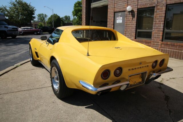 Chevrolet Corvette 1973 image number 3