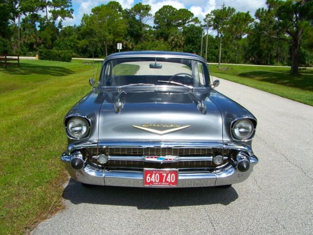 Chevrolet Bel Air/150/210 1957 image number 28