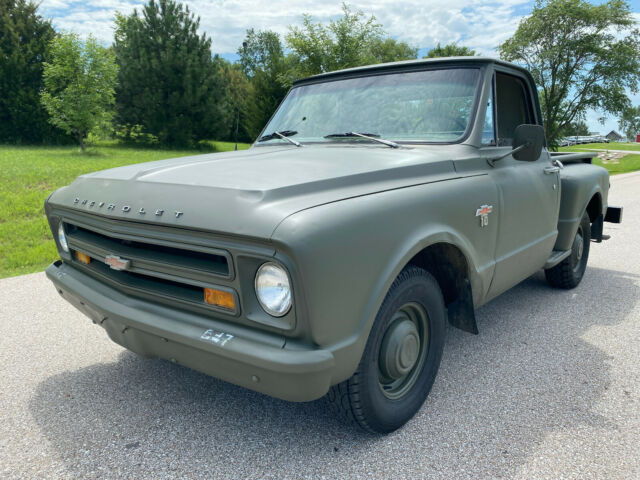 Chevrolet C-10 1967 image number 1