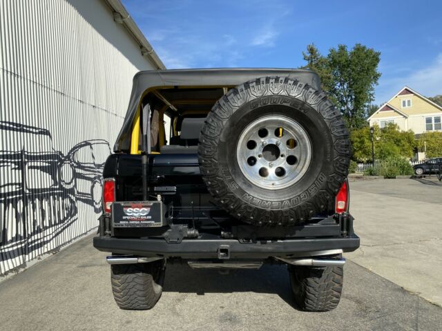 Ford Bronco 1970 image number 31