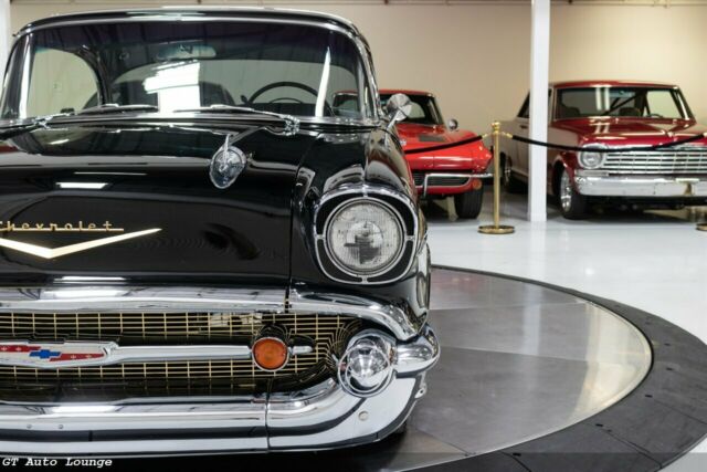 Chevrolet Bel Air/150/210 1957 image number 2