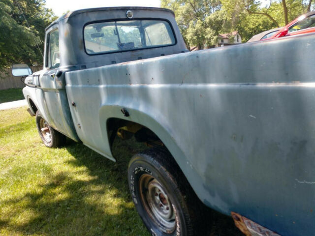 Ford F-100 1962 image number 1