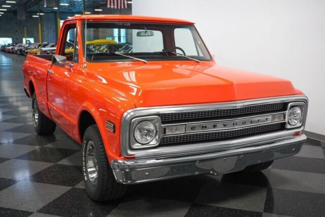 Chevrolet C-10 1970 image number 18