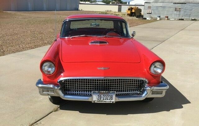 Ford Thunderbird 1957 image number 26