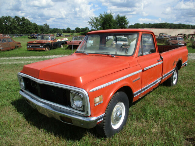 Chevrolet C/K Pickup 2500 1971 image number 0