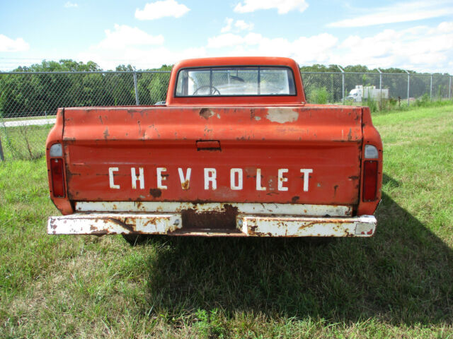 Chevrolet C/K Pickup 2500 1971 image number 3