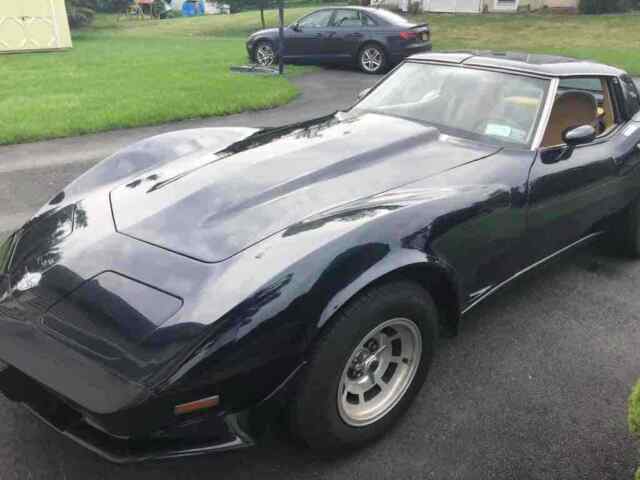 Chevrolet Corvette 1978 image number 4