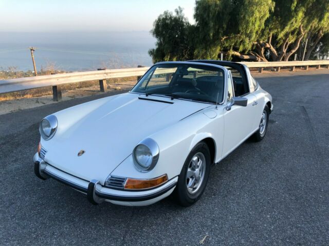 Porsche 911 1971 image number 0