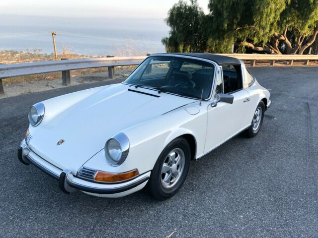 Porsche 911 1971 image number 19