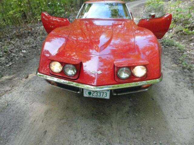 Chevrolet Corvette 1971 image number 15