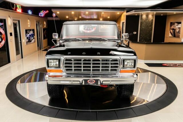 Ford F-150 Custom Pickup 4X4 1979 image number 29