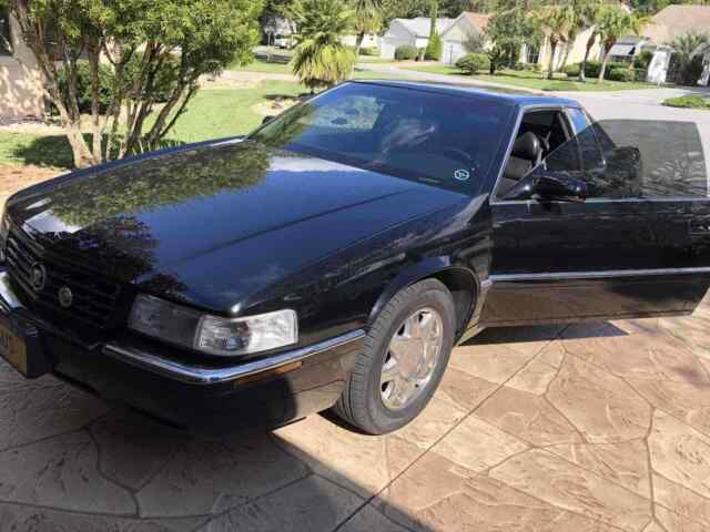 Cadillac Eldorado Coupe 1900 image number 16