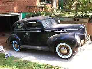 Ford Deluxe 1940 image number 4