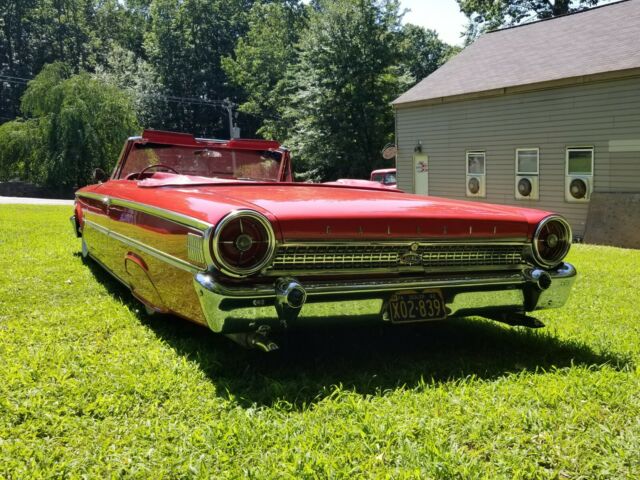 Ford Galaxie 1963 image number 22