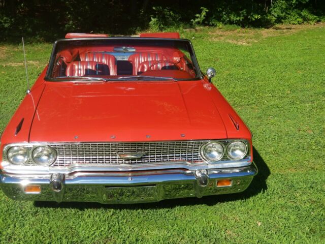 Ford Galaxie 1963 image number 9