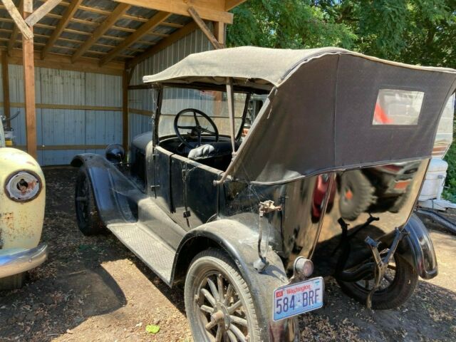 Ford Model T 1927 image number 11