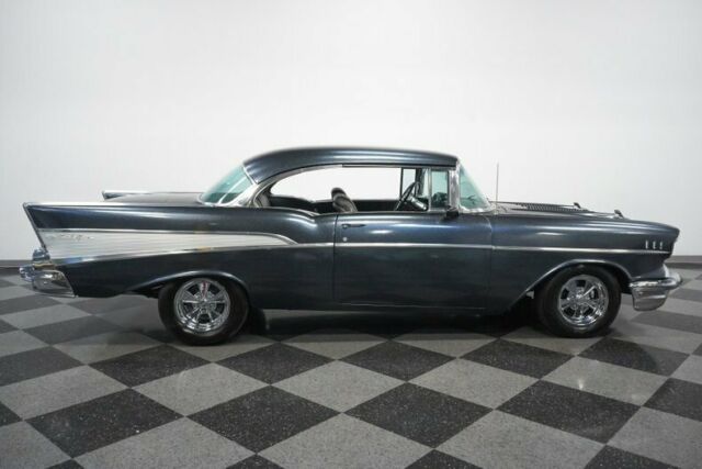 Chevrolet Bel Air/150/210 1957 image number 15