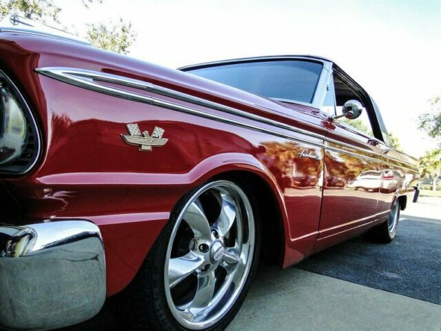 Ford Fairlane 1963 image number 20