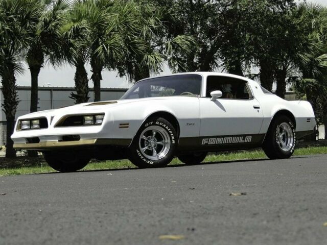 Pontiac Firebird 1978 image number 25