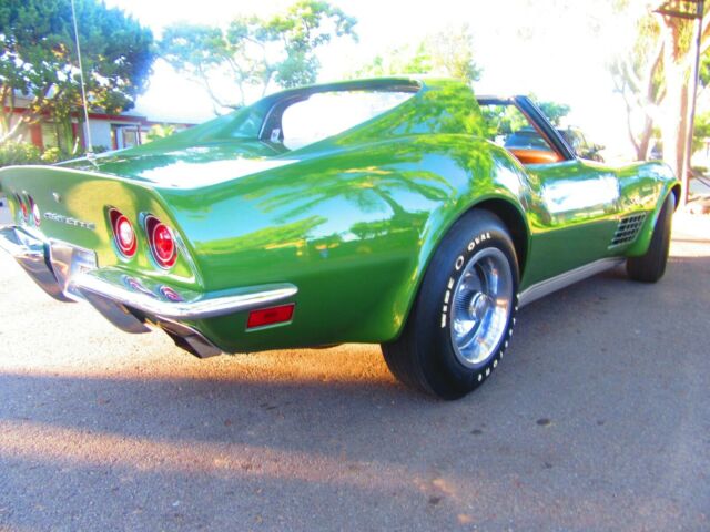 Chevrolet Corvette 1972 image number 24