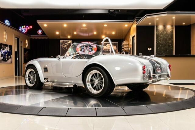 Shelby Cobra 1965 image number 14