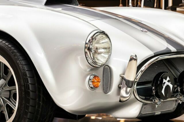 Shelby Cobra 1965 image number 18