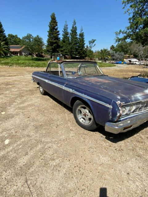 Plymouth Fury 1964 image number 1