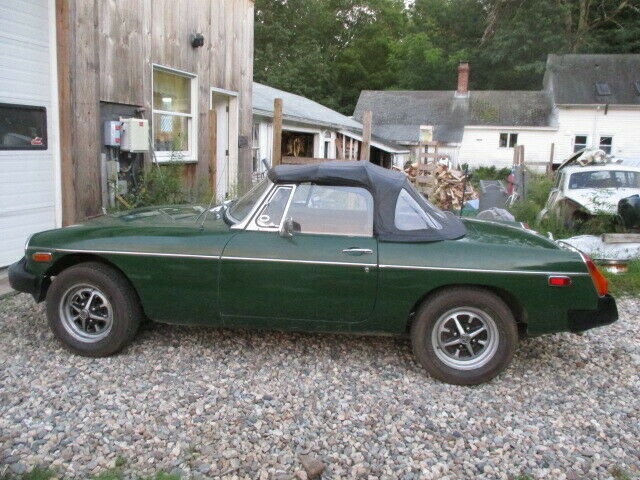 MG MGB 1978 image number 17