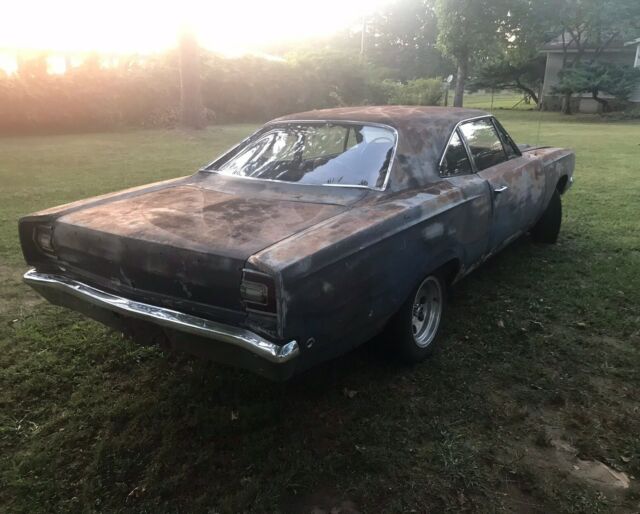 Plymouth Road Runner 1968 image number 19