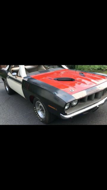 Plymouth Barracuda 1973 image number 1