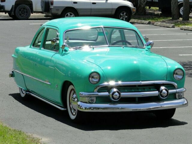 Ford Business Coupe 1951 image number 36