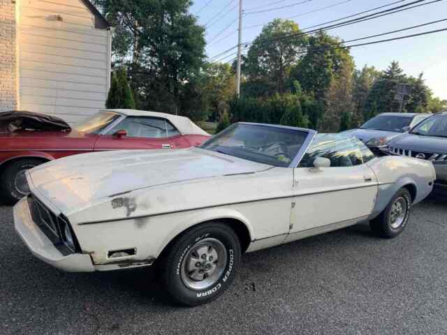 Ford Mustang 1973 image number 30