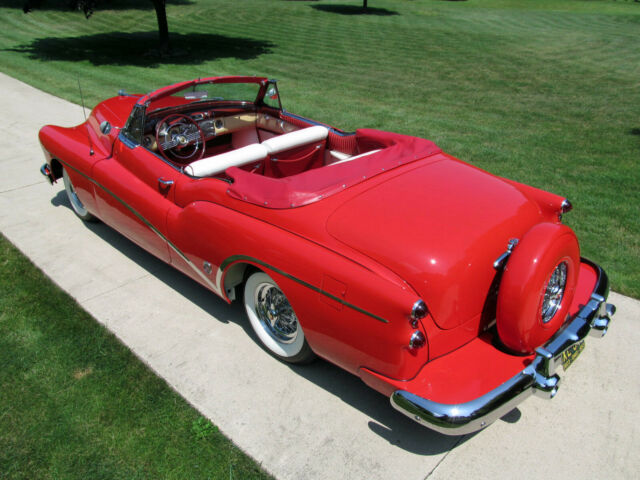 Buick Skylark 1953 image number 1