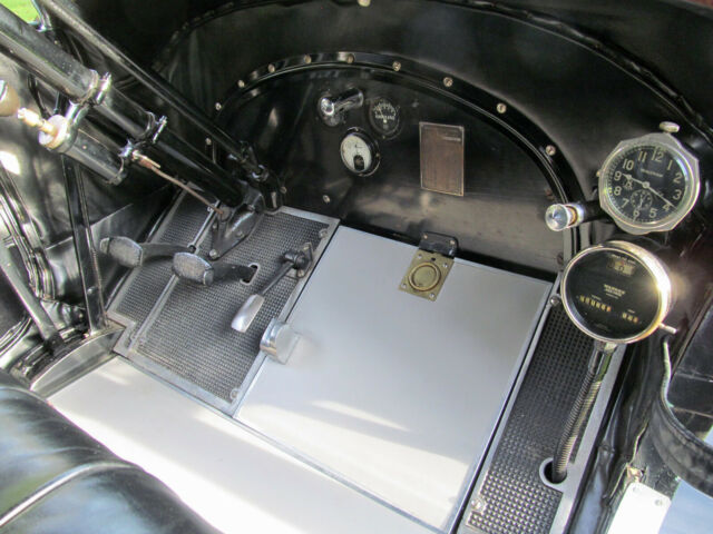 Packard Twin Six 1915 image number 36