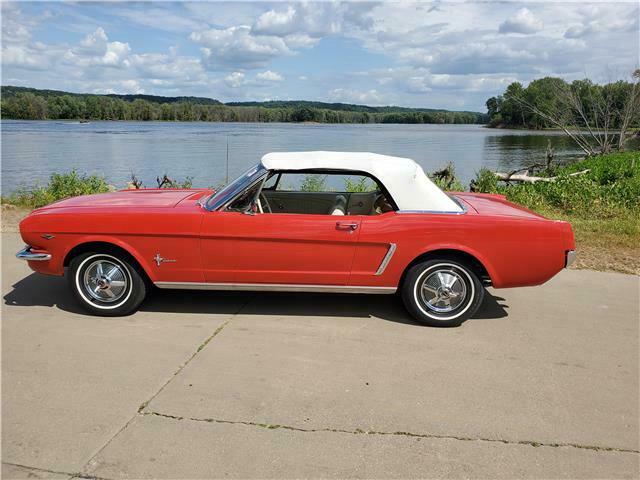 Ford Mustang 1965 image number 35