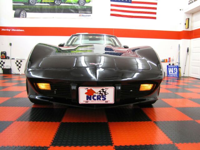 Chevrolet Corvette 1979 image number 4